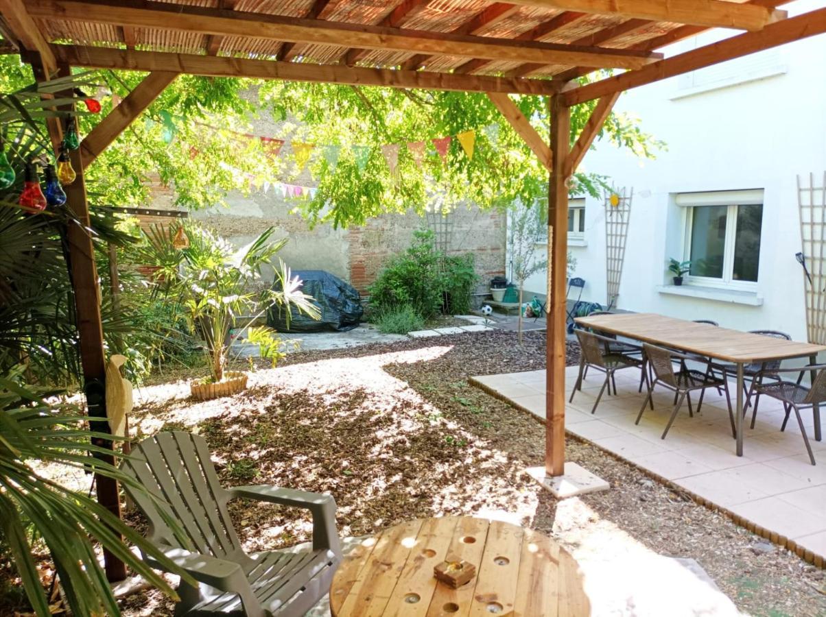 La Cahute, Appartement T2 Avec Jardin Ou Appartement Familial T6 Montauban Exterior photo