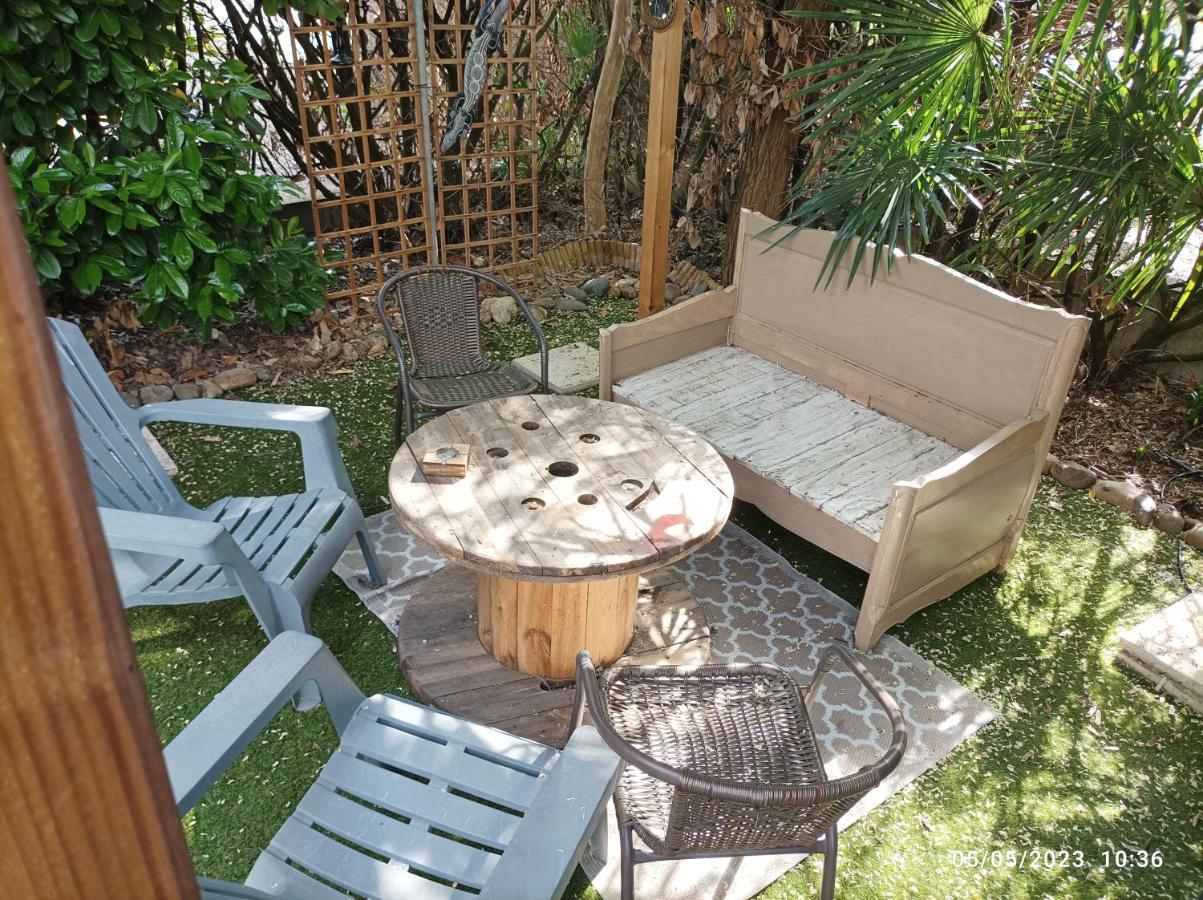 La Cahute, Appartement T2 Avec Jardin Ou Appartement Familial T6 Montauban Exterior photo